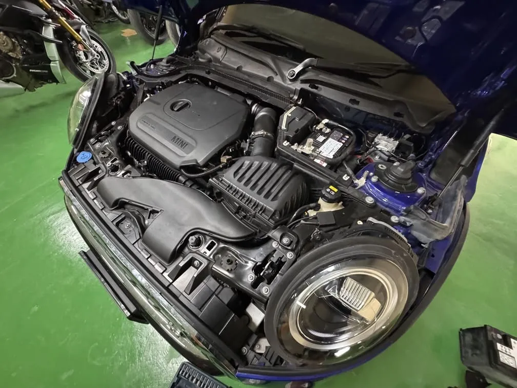 เปลี่ยนแบต Mini Cooper พัทยา | Batrod